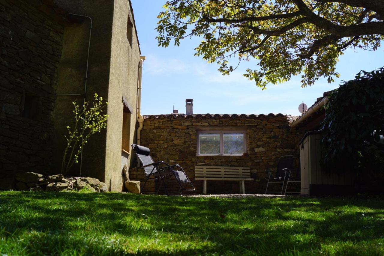 La Petite Maison Dans La Prairie Cassaignes Eksteriør billede